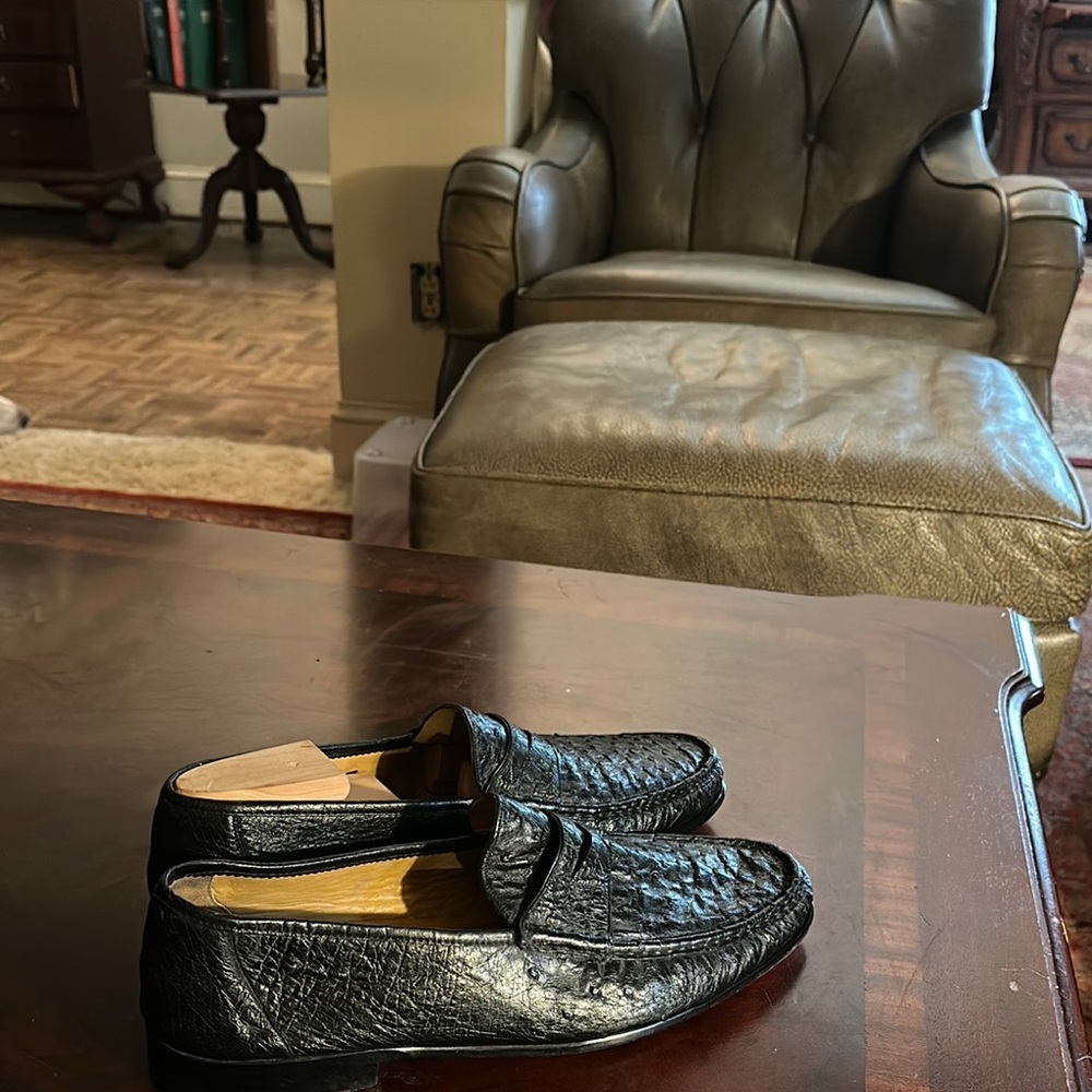 Classic Black Men's Genuine Ostrich Loafer - Picture 4 of 9